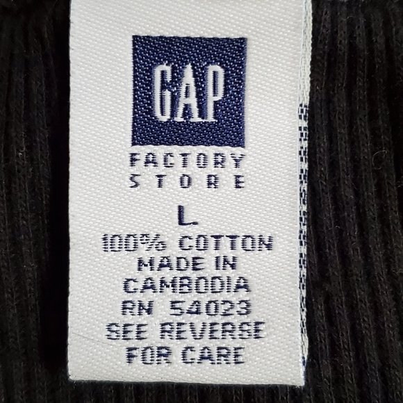 Gap T-shirt - Picture 3 of 5